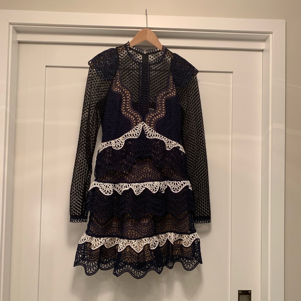 SOLD Self-Portrait Wave Guipure Lace Dress - Picture 2 of 4